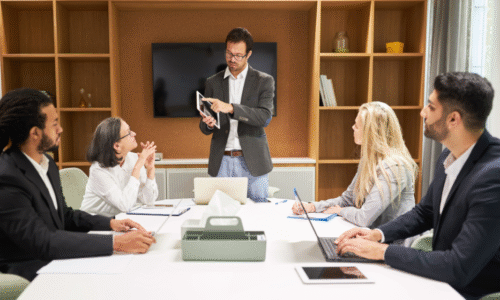 Level 3 Integrated Diploma in Business and Management